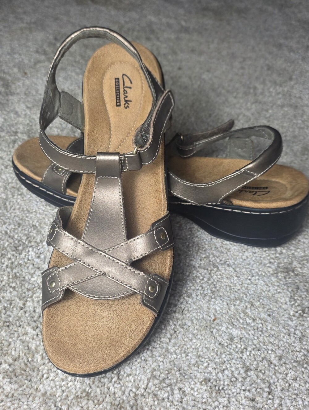 Clarks Hayla Flute pewter metallic leather wedge sandals. So comfy. Women's 11 M